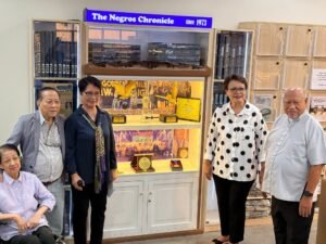 Dumaguete: Negros Chronicle Archives Rededicated at Silliman