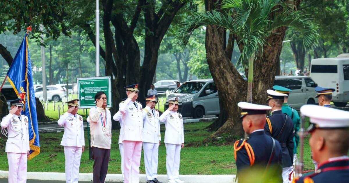 Military Pays Tribute to Filipino Heroes on National Holiday 1 Photo by Cpl Luna PA / PAOAFP