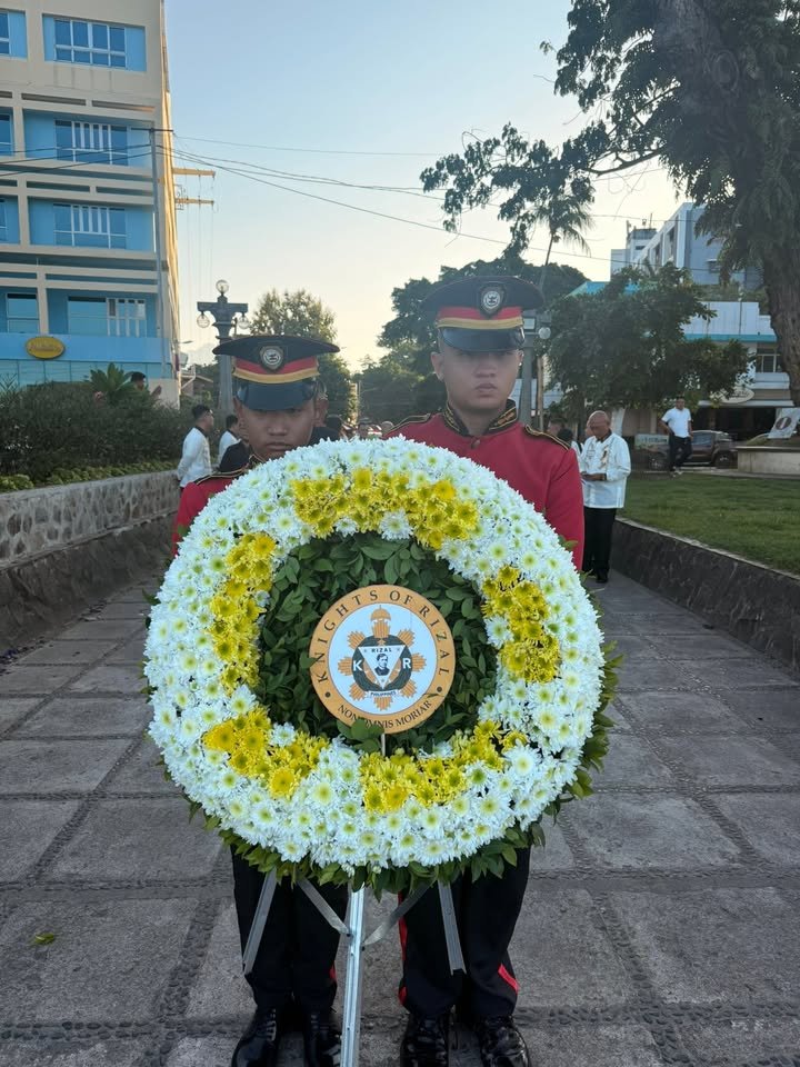 A wreath for the Knights of Rizal commemoration of Rizal's 1896 arrival, August 1, 2025. (BNNO)